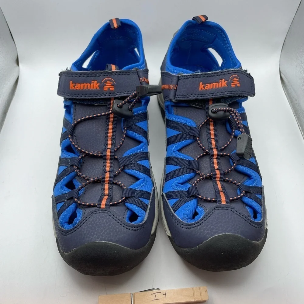 Kamik Wildcat blue hiking shoes men’s 6